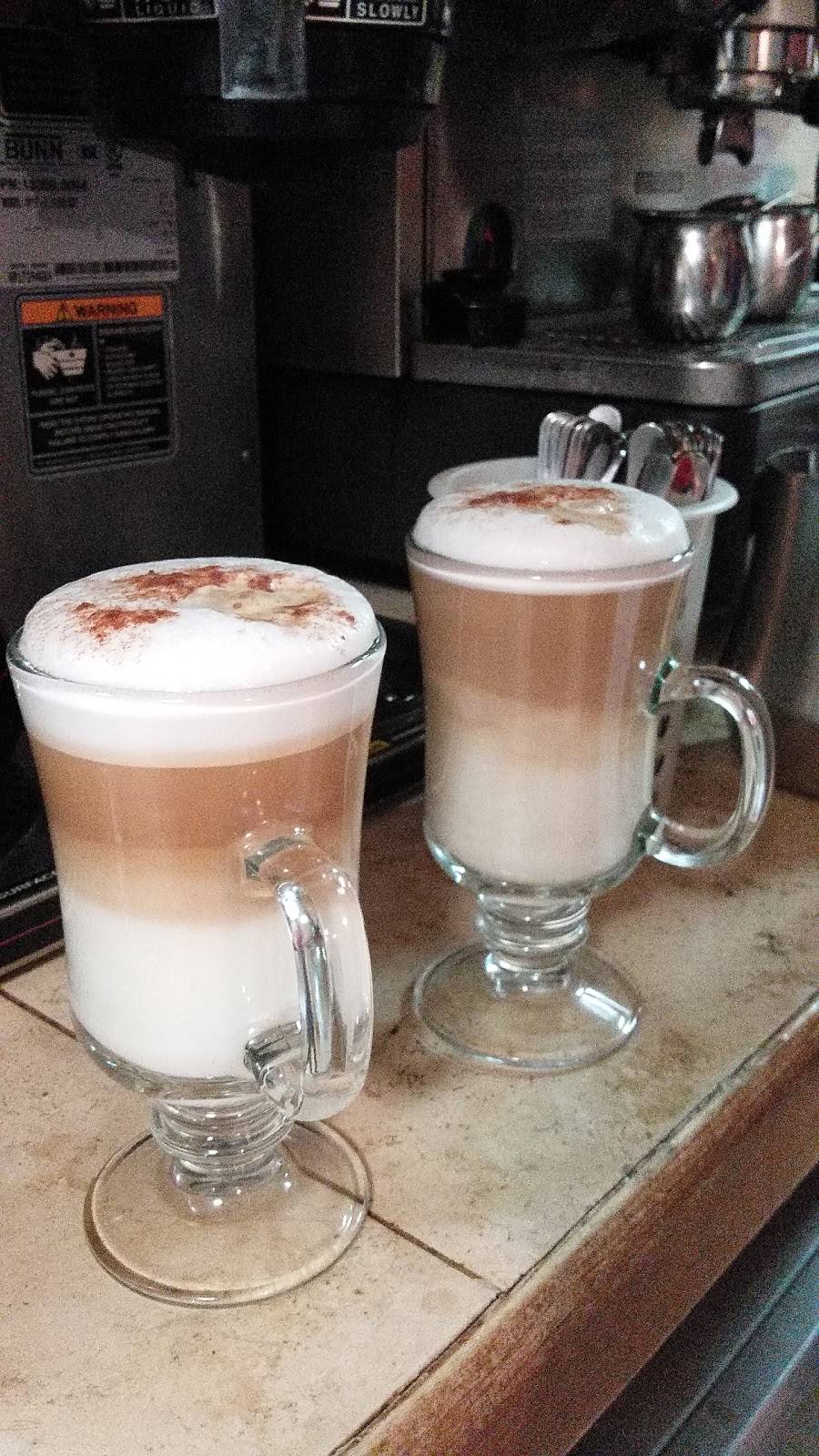 La Joya Mexican Restaurant | restaurant | 2000, 510 S General McMullen Dr, San Antonio, TX 78237, USA | 2104365188 OR +1 210-436-5188