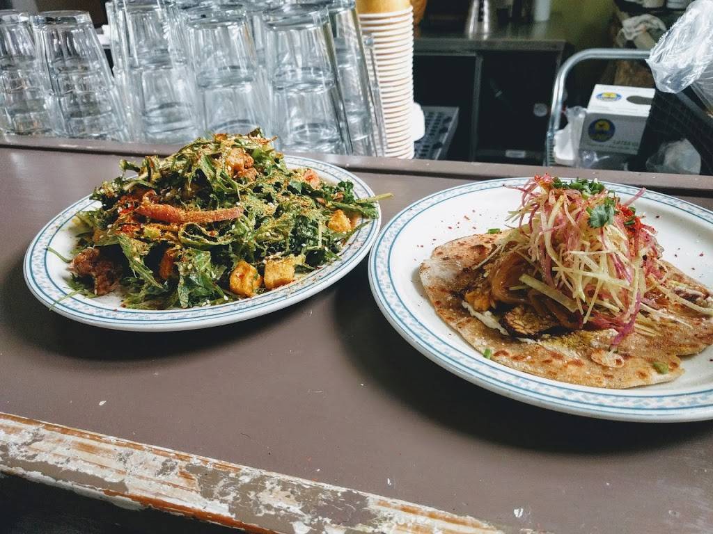 Sneaky Pickle | cafe | 4017 St Claude Ave, New Orleans, LA 70117, USA | 5042185651 OR +1 504-218-5651