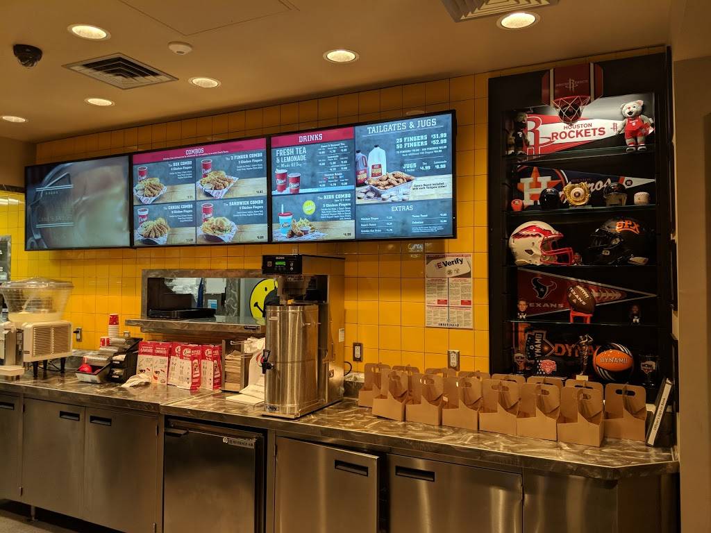 Raising Canes Chicken Fingers | meal takeaway | 2015 Shepherd Dr, Houston, TX 77007, USA | 7138616403 OR +1 713-861-6403