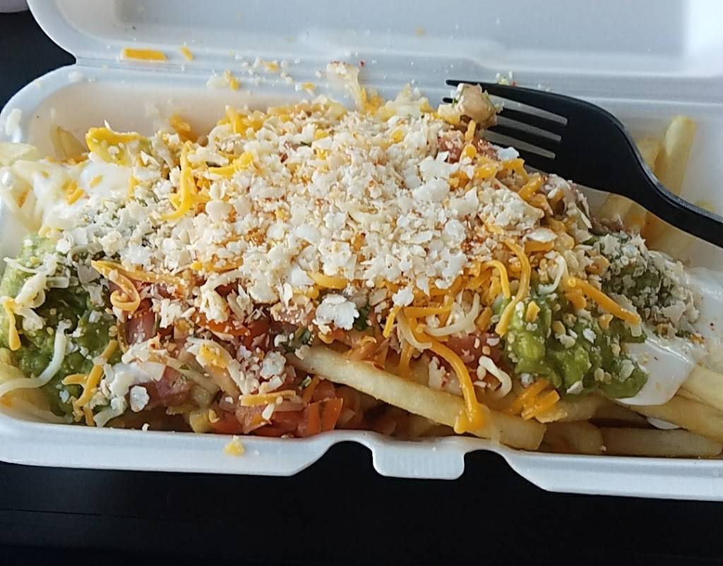 Burros & Fries Marketplace | restaurant | 255 Marketplace Ave, San Diego, CA 92113, USA | 6192648226 OR +1 619-264-8226