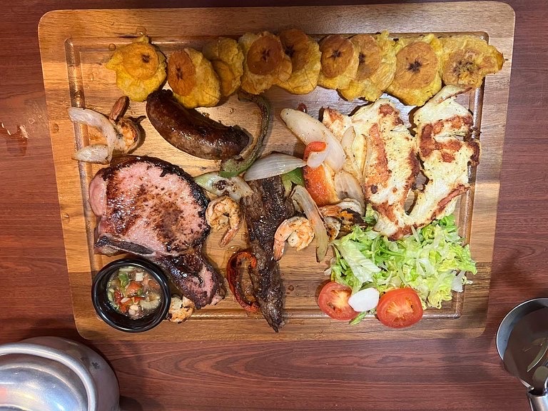 Mofongo City | restaurant | 7373 Dixie Hwy, Fairfield, OH 45014, USA | 8596288424 OR +1 859-628-8424