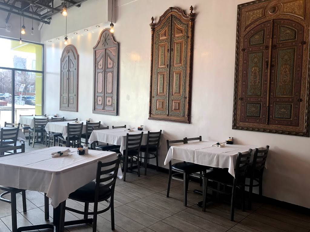 Yahyas Mediterranean Grill & Pastries | restaurant | 2207 E Colfax Ave, Denver, CO 80206, USA | 7205328746 OR +1 720-532-8746