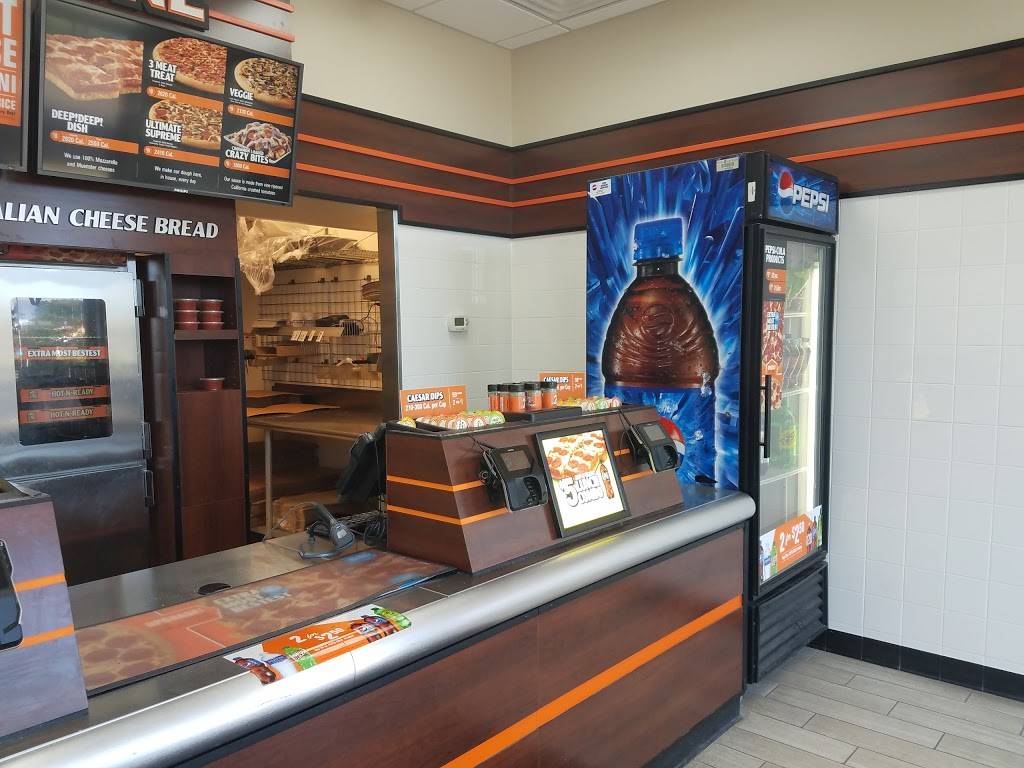Little Caesars Pizza | meal takeaway | 740 E Dundee Rd, Palatine, IL 60074, USA | 8479638210 OR +1 847-963-8210