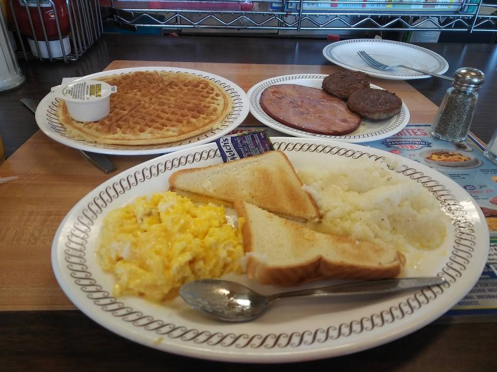 Waffle House | meal takeaway | 820 S Memorial Dr, Greenville, NC 27858, USA | 2527589197 OR +1 252-758-9197