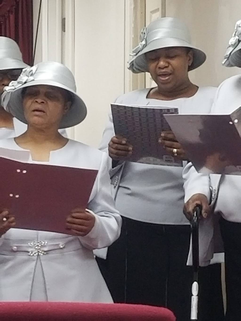 Joyces | restaurant | 5013 Avenue D, Brooklyn, NY 11203, USA | 7186299014 OR +1 718-629-9014