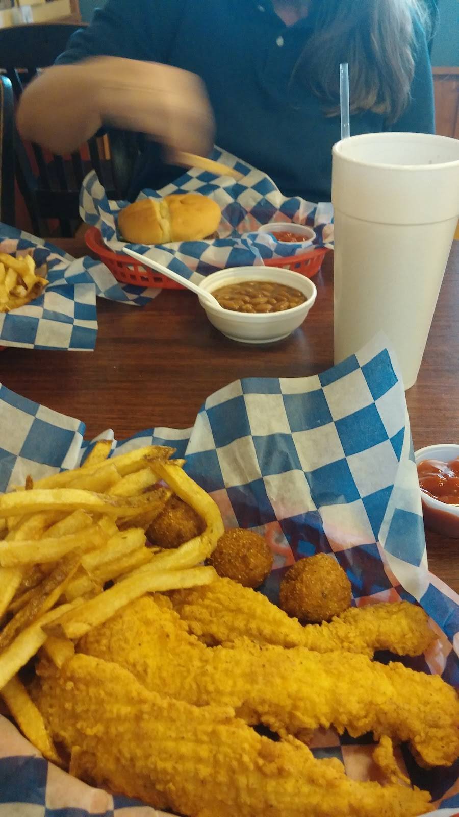 Legends Old Time Burger Cafe | restaurant | 1630 S Jackson St, Jacksonville, TX 75766, USA | 9035896704 OR +1 903-589-6704