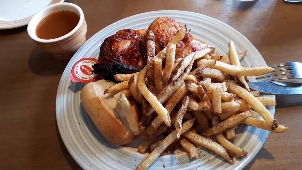 Swiss Chalet | restaurant | 1455 Dundas St E, Mississauga, ON L4X 1L3, Canada | 9052060092 OR +1 905-206-0092