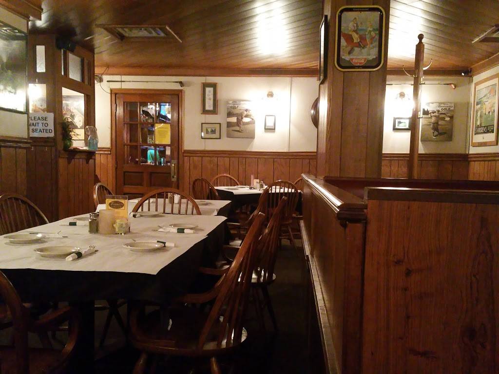 Trenneys Grille | restaurant | 1303 Gringo Rd, Aliquippa, PA 15001, USA | 7243780880 OR +1 724-378-0880