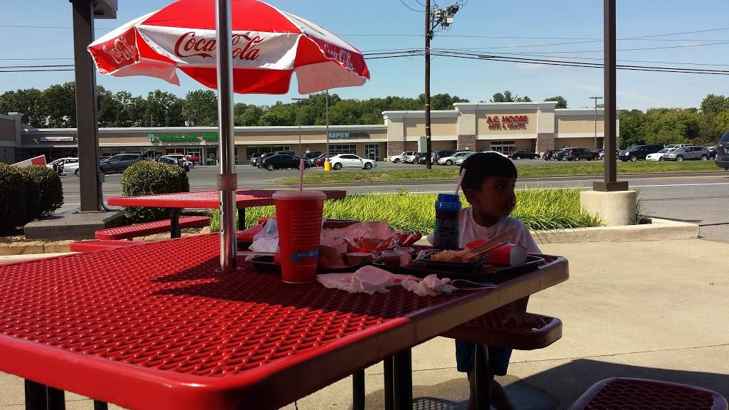 Wendys | restaurant | 1133 N 9th St, Stroudsburg, PA 18360, USA | 5704245800 OR +1 570-424-5800