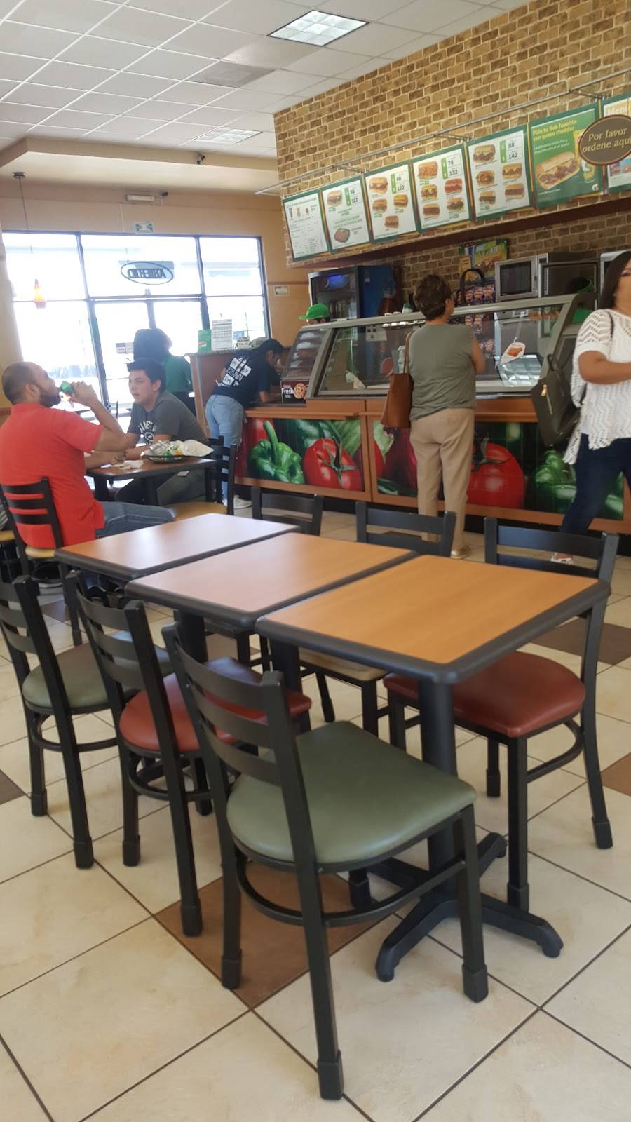 Subway | restaurant | Local 1 y 2, Blvd. Agua Caliente #11050, Aviacion, 22014 Tijuana, B.C., Mexico | 016469729032 OR +52 646 972 9032
