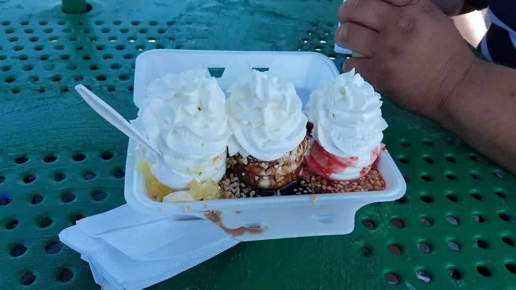 Zarlengos Soft Serve | restaurant | 257 W Joe Orr Rd, Chicago Heights, IL 60411, USA | 7087549080 OR +1 708-754-9080