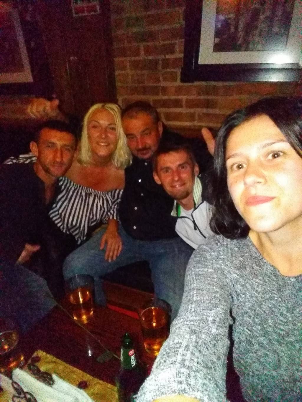 Retro Cafe and Restaurant | restaurant | 3246 N Central Ave, Chicago, IL 60634, USA | 7737777715 OR +1 773-777-7715