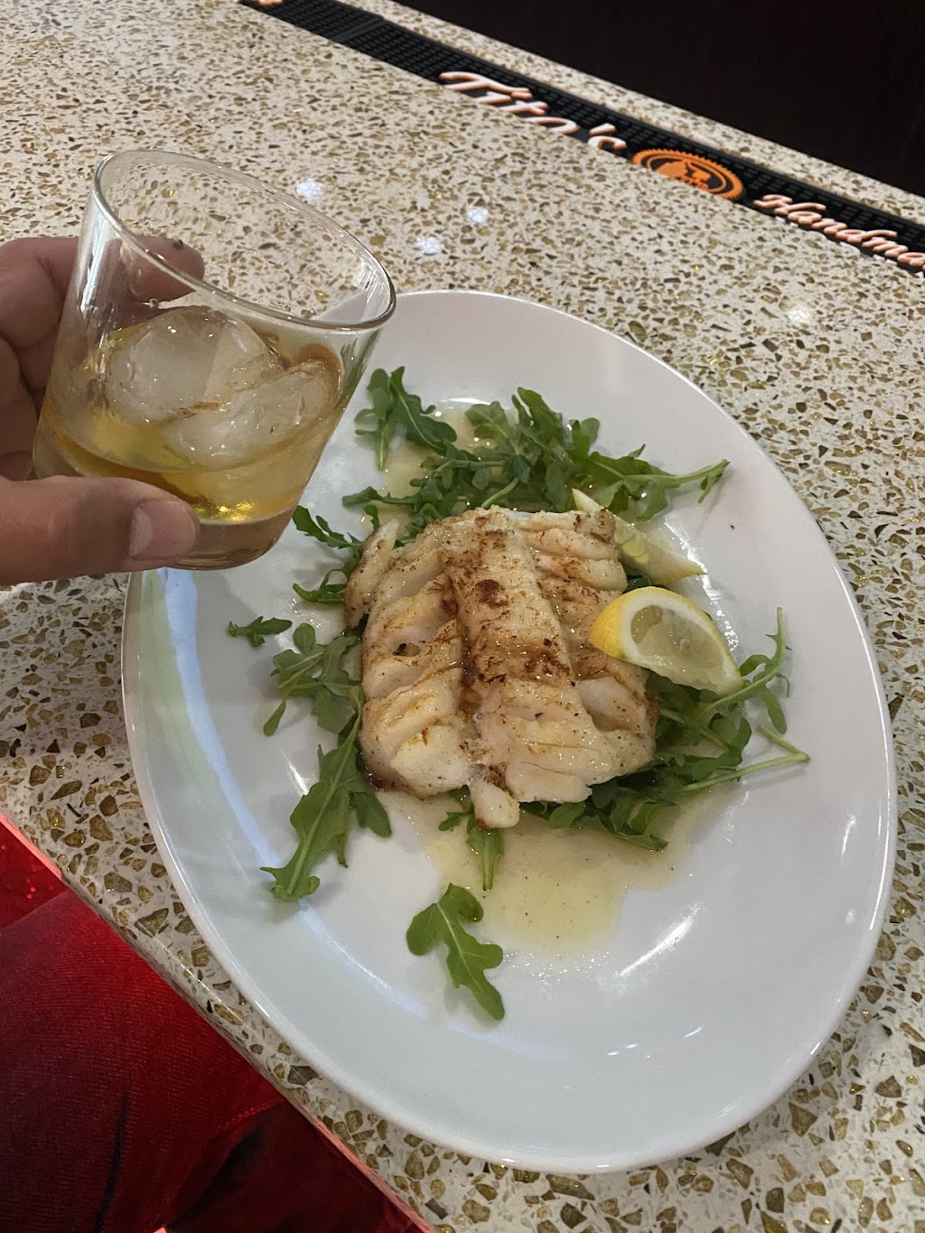 Brazas Restaurant & Bar | restaurant | 1383 Brentwood Rd, Bay Shore, NY 11706, USA | 6316474441 OR +1 631-647-4441