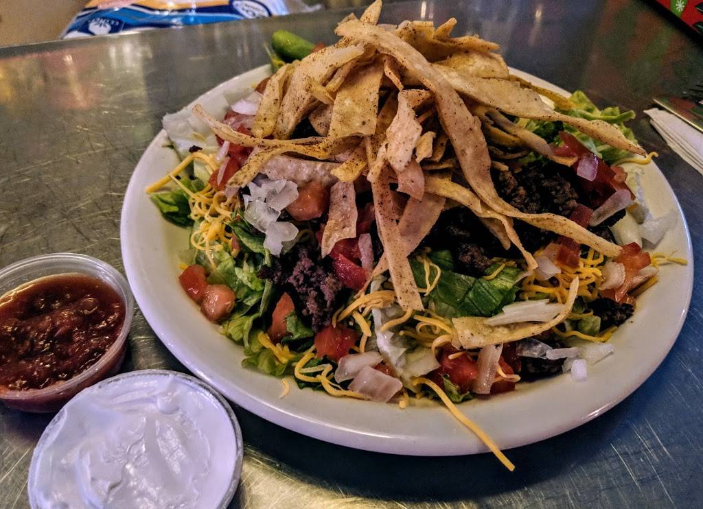 The Silver Ballroom | restaurant | 3063 Biddle Ave, Wyandotte, MI 48192, USA | 7343097160 OR +1 734-309-7160