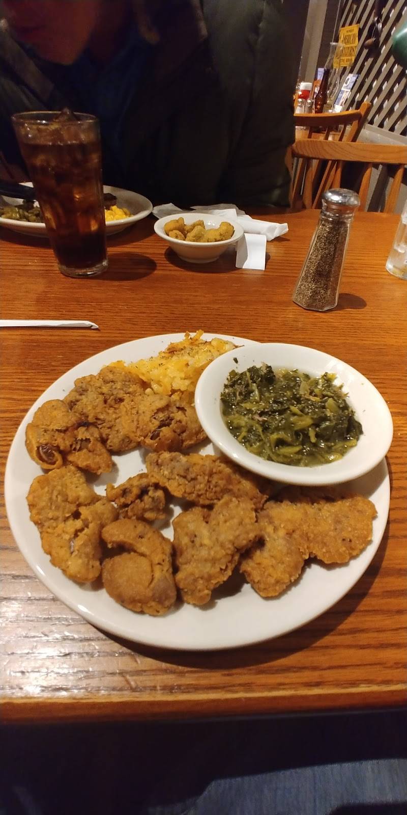 Cracker Barrel Old Country Store | restaurant | 1270 Cross Creek Dr, Saltillo, MS 38866, USA | 6626200820 OR +1 662-620-0820