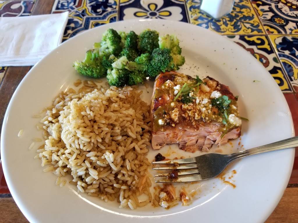 Chilis Grill & Bar | restaurant | 600 N Green River Rd, Evansville, IN 47715, USA | 8124751510 OR +1 812-475-1510