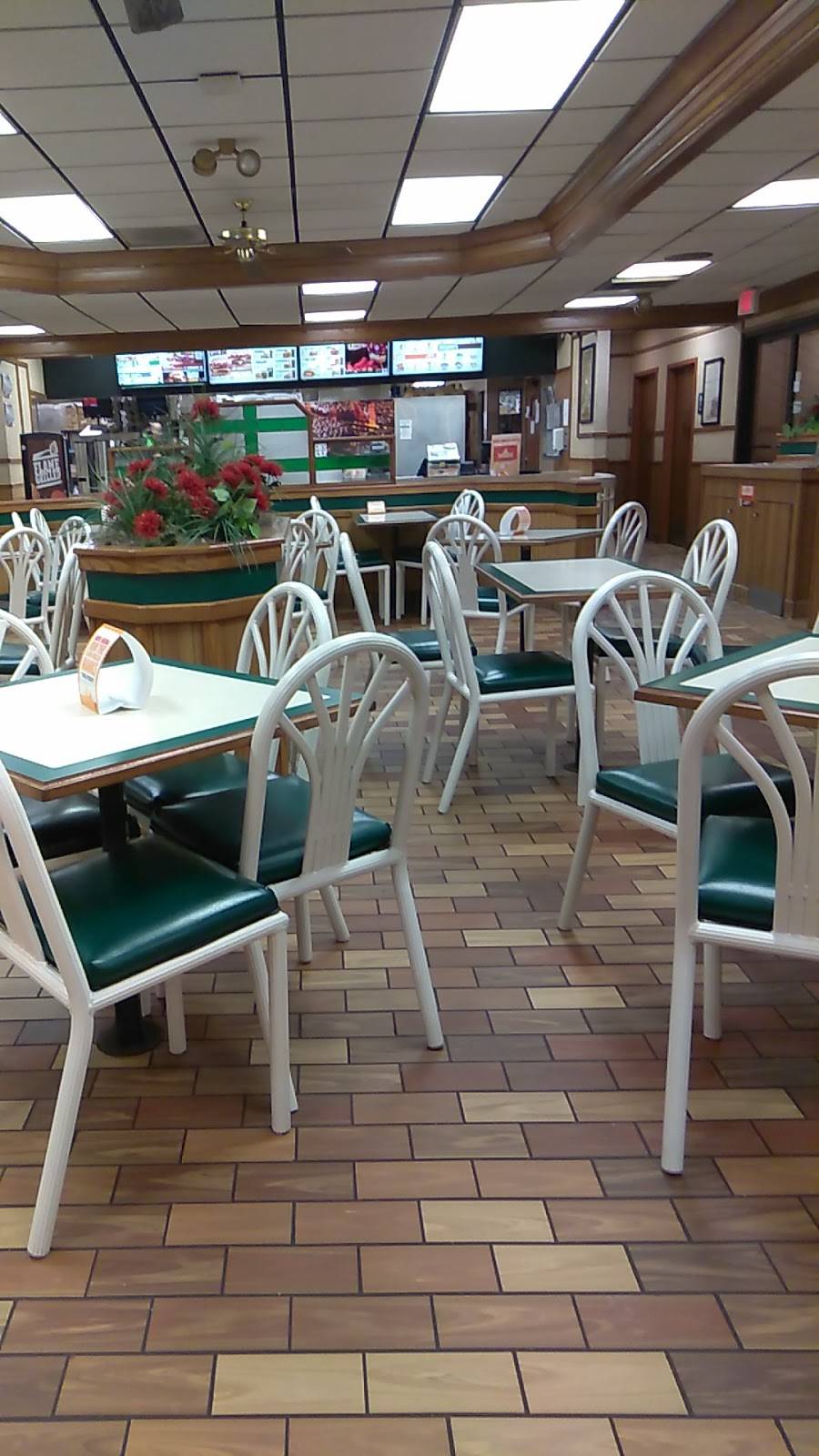 Burger King | restaurant | 910 Western Ave, Toledo, OH 43609, USA | 4192551137 OR +1 419-255-1137