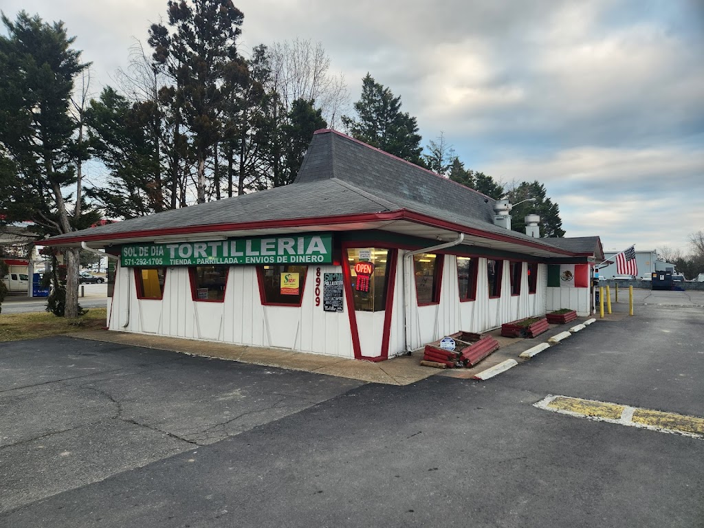 SOL DE DIA - TORTILLERIA | restaurant | Historic District, 8909 Centreville Rd, Manassas, VA 20110, USA | 5712921705 OR +1 571-292-1705