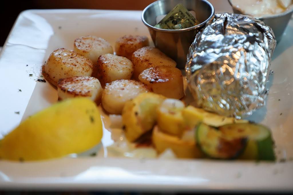 Lakehouse Tavern | restaurant | 157 Main St, Hopkinton, NH 03229, USA | 6037461800 OR +1 603-746-1800