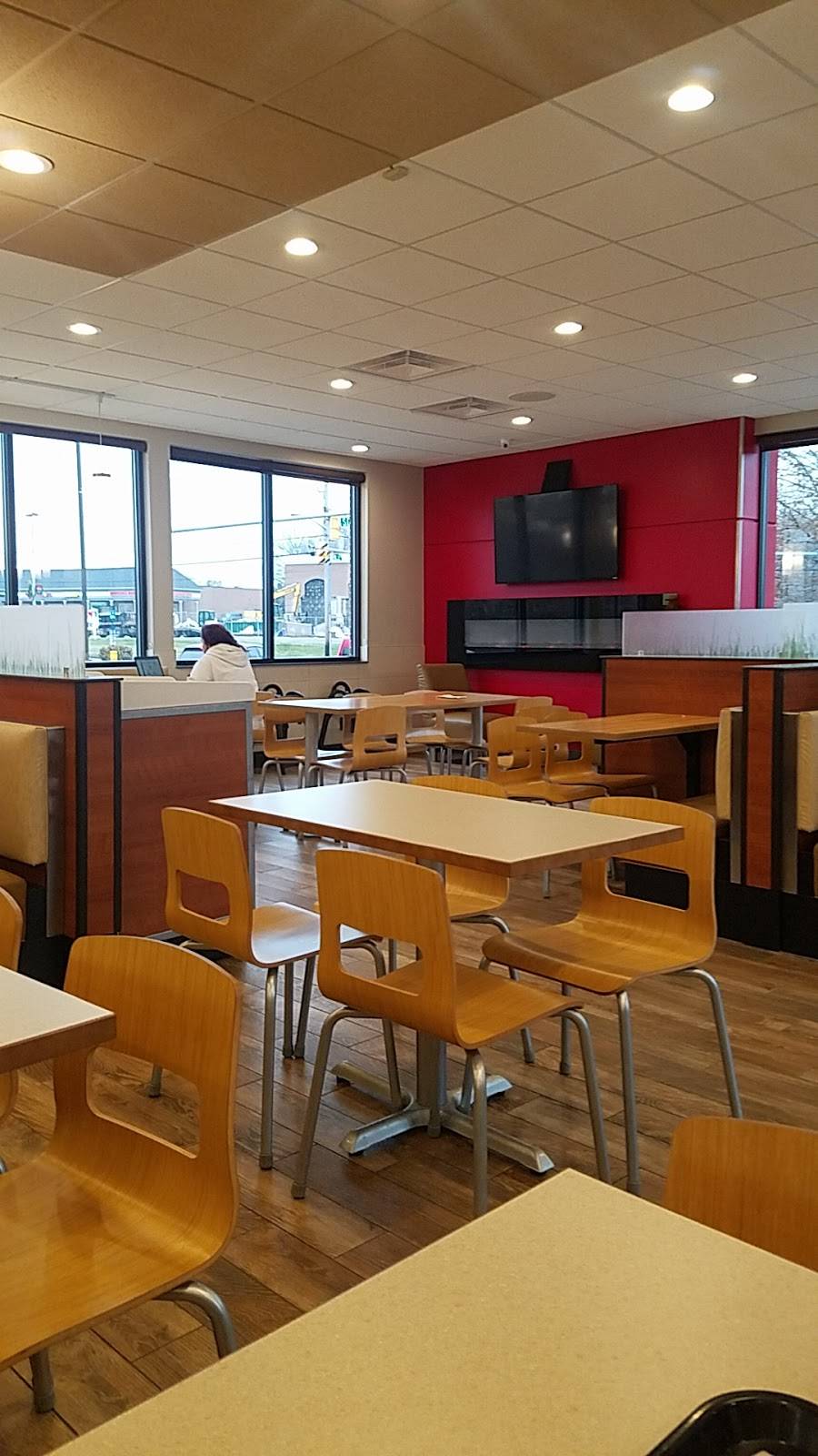 Wendys | restaurant | 5855 Som Center Rd, Willoughby, OH 44094, USA | 4406029523 OR +1 440-602-9523
