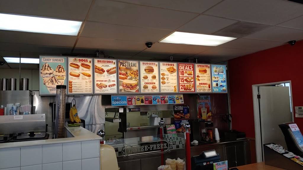 Wienerschnitzel | restaurant | 6131 Lincoln Ave, Buena Park, CA 90620, USA | 7149951681 OR +1 714-995-1681