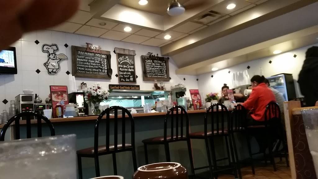 Flap-Jacks Restaurant | restaurant | 4904 Madison Ave, Indianapolis, IN 46227, USA | 3177868151 OR +1 317-786-8151