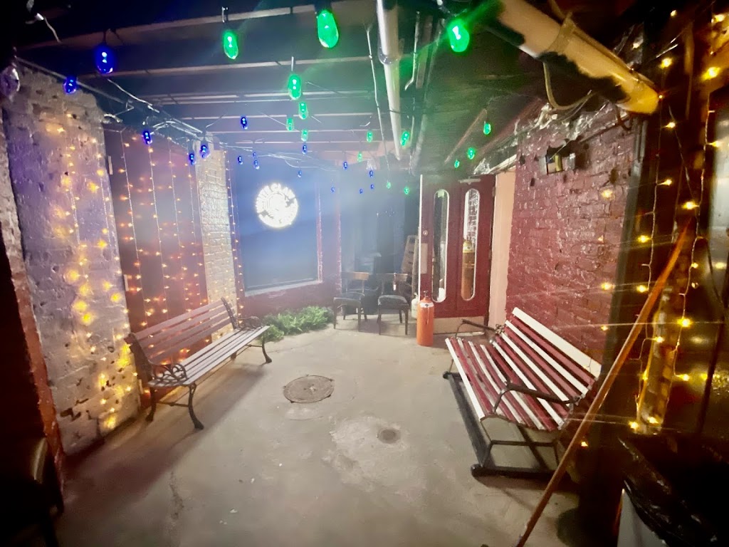 Za Bunker Pizza Bar | restaurant | 1909 N Lincoln Ave Suite 1, Chicago, IL 60614, USA | 3126430362 OR +1 312-643-0362