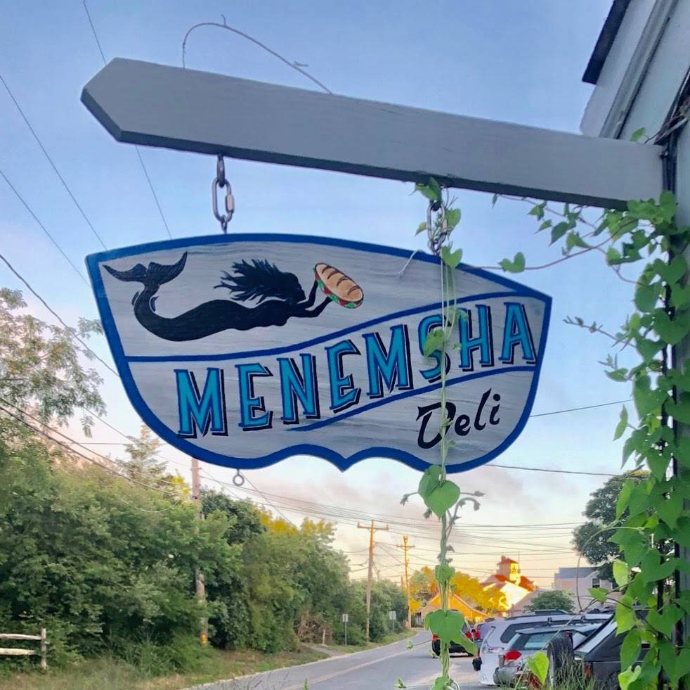 The Menemsha Deli | restaurant | 24 Basin Rd, Chilmark, MA 02535, USA | 5089559471 OR +1 508-955-9471
