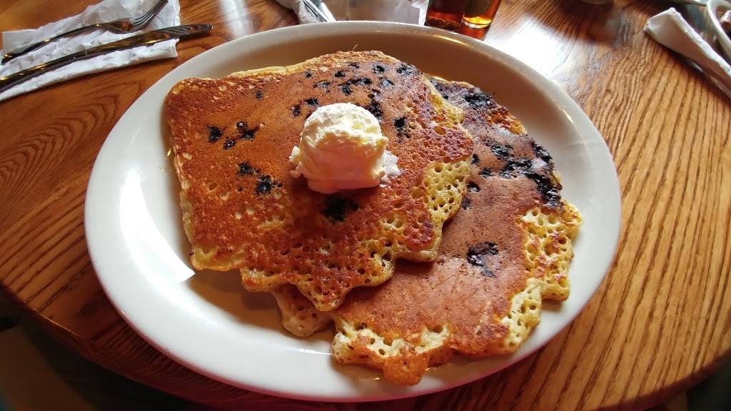 Cracker Barrel Old Country Store | restaurant | 9450 US-441, Leesburg, FL 34788, USA | 3523158447 OR +1 352-315-8447