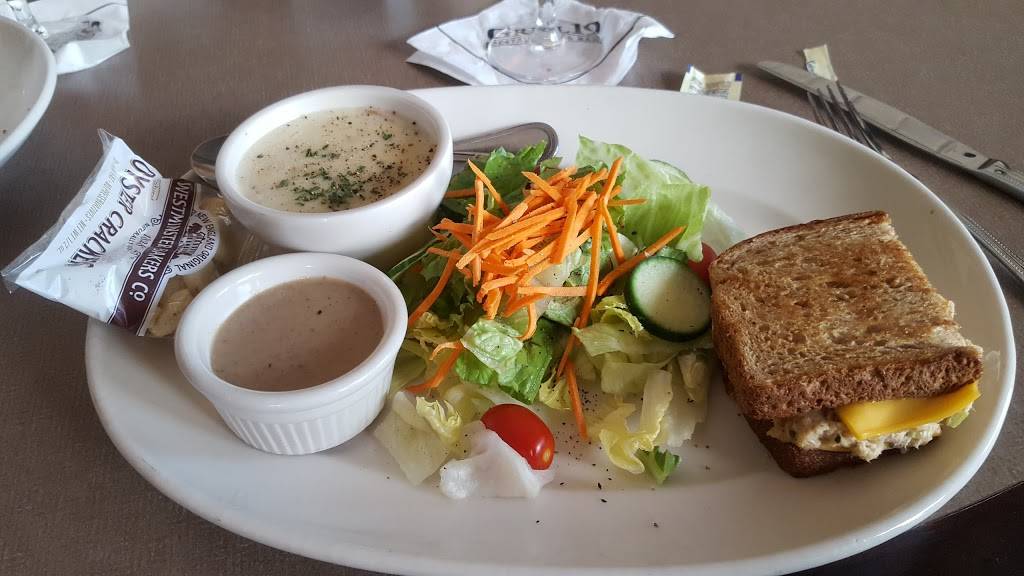 Coyote Ridge Golf Club | restaurant | 1640 W Hebron Pkwy, Carrollton, TX 75010, USA | 9723950786 OR +1 972-395-0786