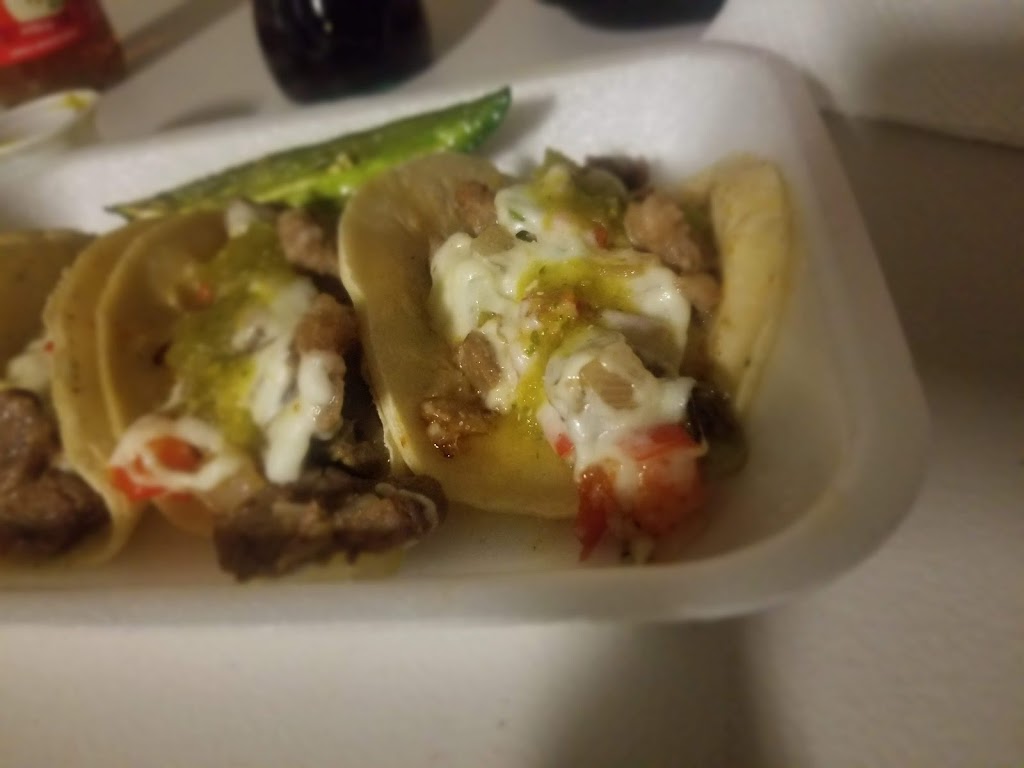 La Loma Z | restaurant | 5700 S Palo Verde Rd, Tucson, AZ 85706, USA | 5203045008 OR +1 520-304-5008