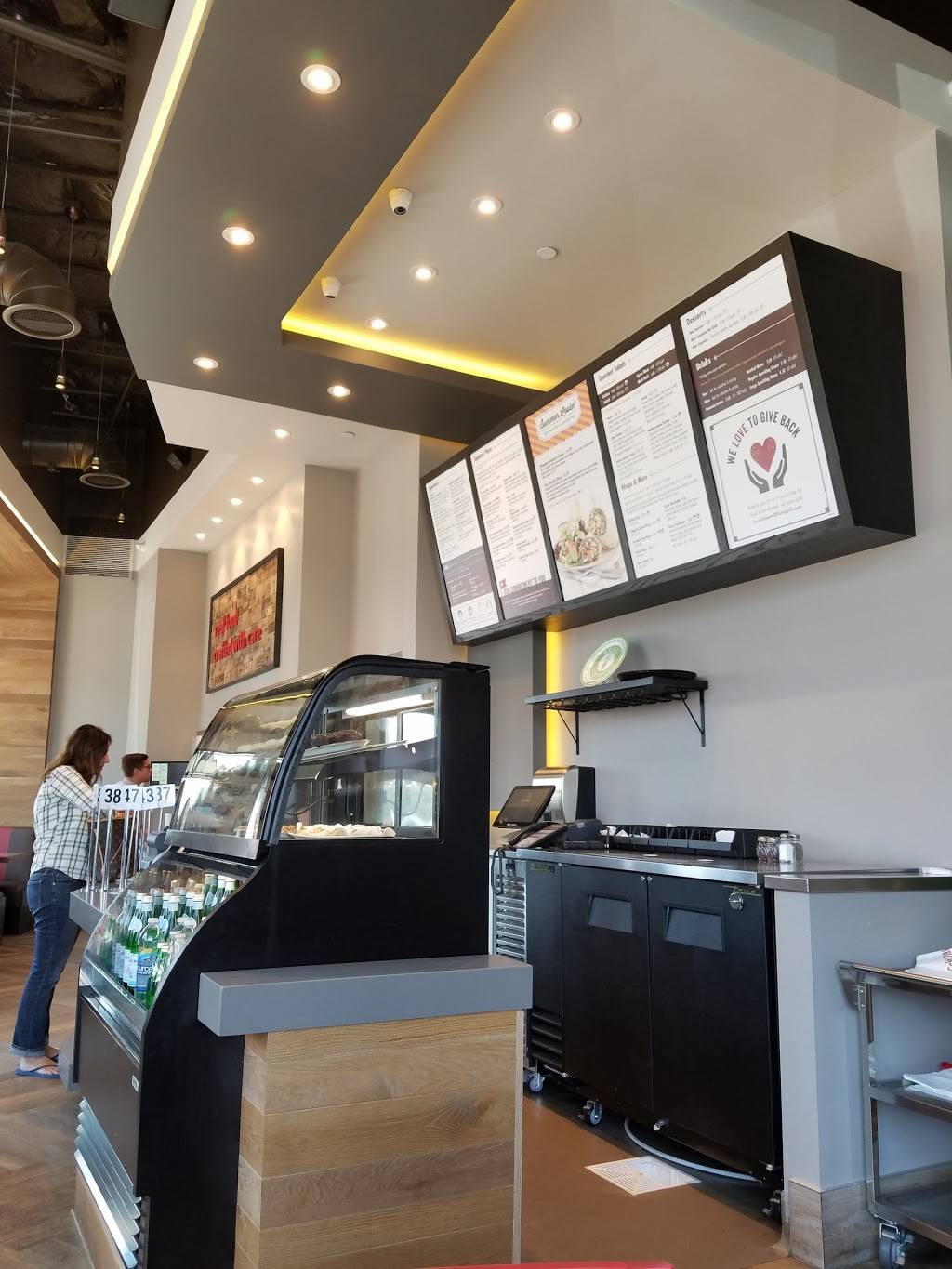 Luna Grill - Pacific Highlands Ranch | restaurant | The Village At Pacific Highlands Ranch, 5950 Village Way #105, San Diego, CA 92130, USA | 8583569312 OR +1 858-356-9312