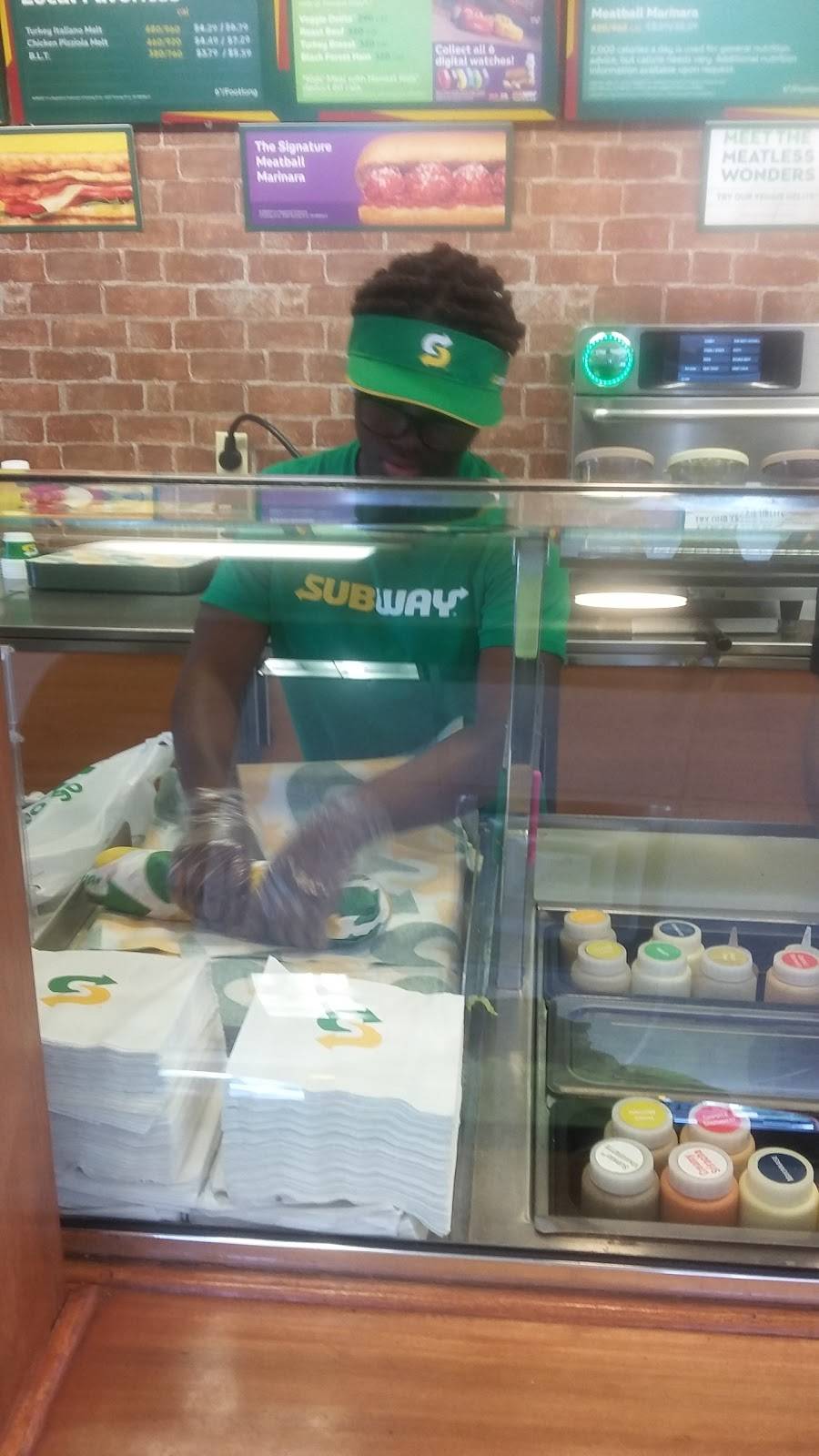 Subway | restaurant | 1807 E Pembroke Ave, Hampton, VA 23663, USA | 7577229513 OR +1 757-722-9513