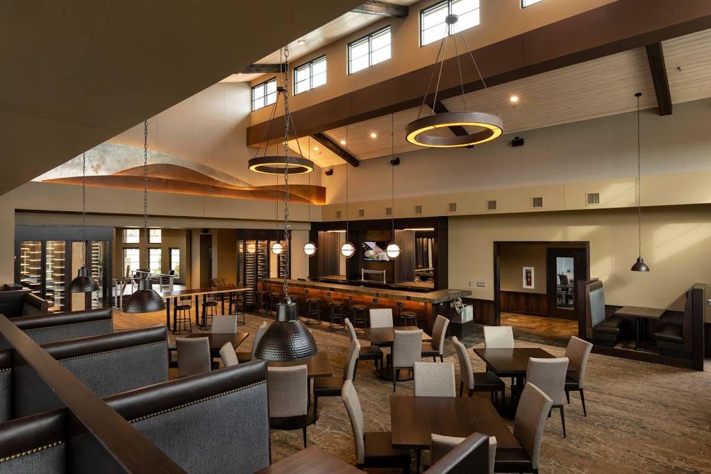 Silo Modern Farmhouse | restaurant | 17501 West 87th St. Pkwy, Lenexa, KS 66219, USA | 9132780910 OR +1 913-278-0910