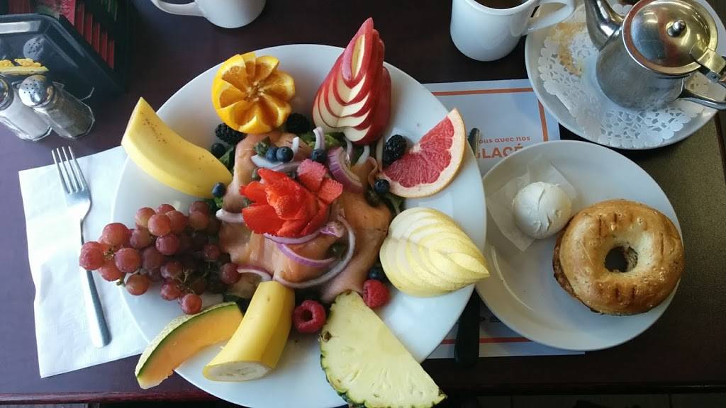 Eggsquis | restaurant | 723 Rue Principale, Granby, QC J2G 2Y6, Canada | 4507773770 OR +1 450-777-3770