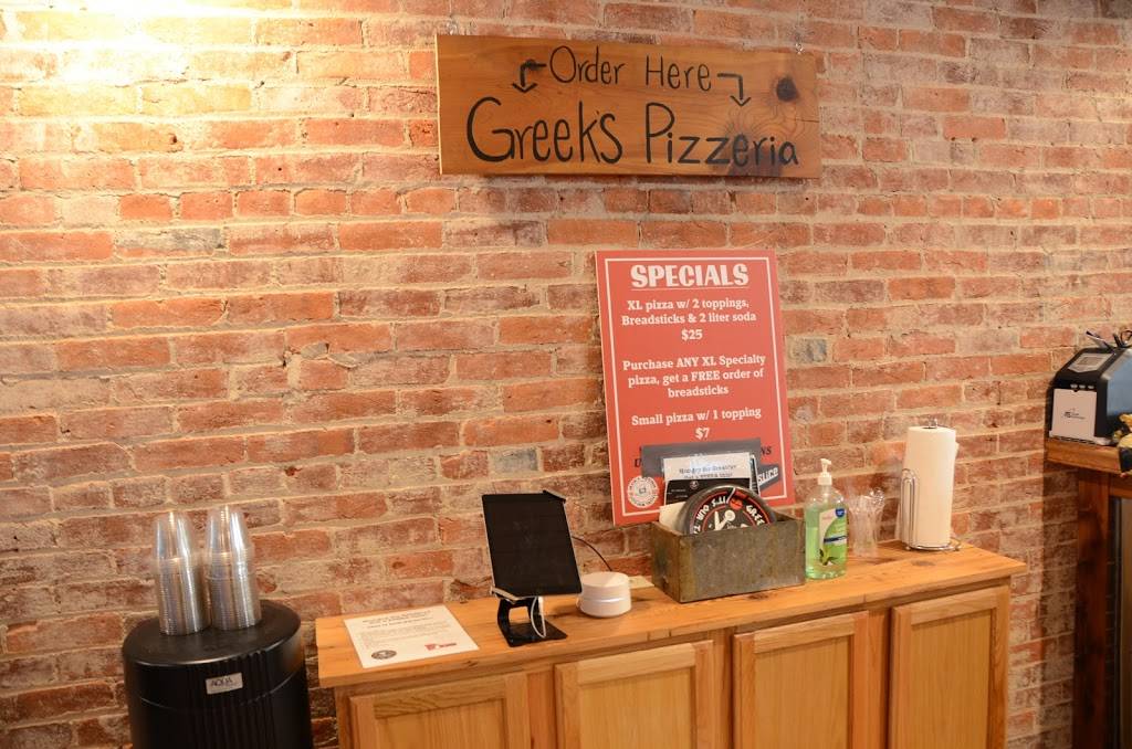 10 Pins | night club | 27 W Monroe St, Franklin, IN 46131, USA | 3177393578 OR +1 317-739-3578