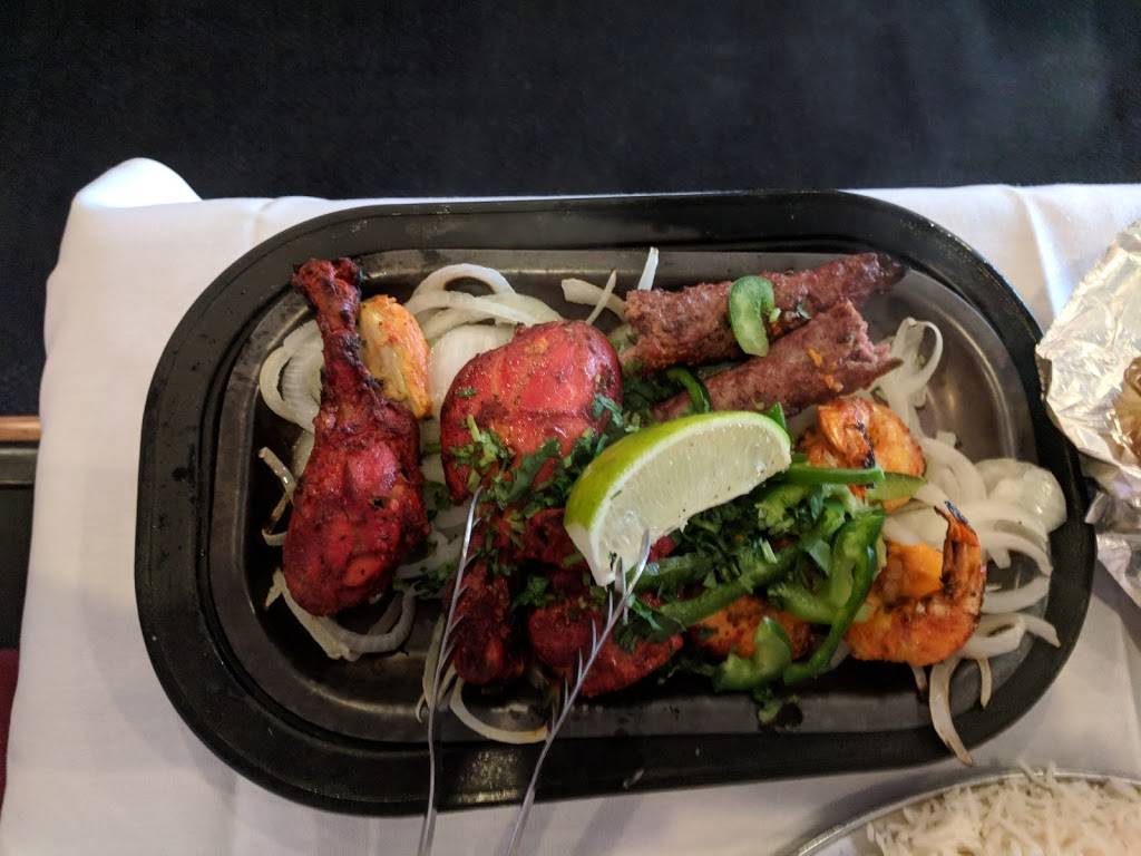 Star of India | restaurant | 2812 W Division St, St Cloud, MN 56301, USA | 3202813388 OR +1 320-281-3388