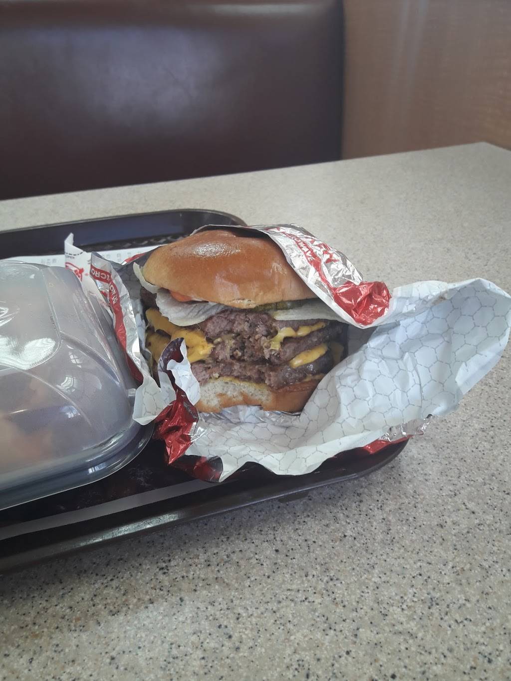 Wendys | restaurant | 10941 Airport Road, Naples, FL 34109, USA | 2395920888 OR +1 239-592-0888