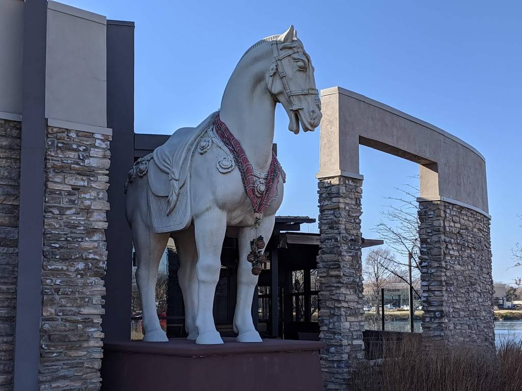 P.F. Changs | meal takeaway | 1401 Waterfront Pkwy, Wichita, KS 67206, USA | 3166342211 OR +1 316-634-2211