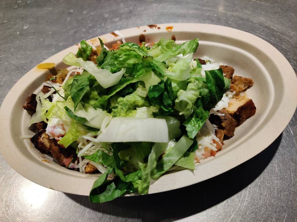 Chipotle Mexican Grill | restaurant | 875 S Grand Central Pkwy #1660, Las Vegas, NV 89106, USA | 7023840107 OR +1 702-384-0107