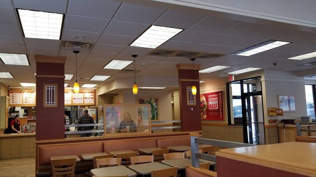 Wendys | restaurant | 5902 Wattsburg Rd, Erie, PA 16509, USA | 8148255897 OR +1 814-825-5897