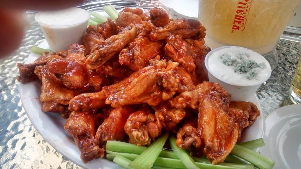 Russian River Pub | restaurant | 11829 River Rd, Forestville, CA 95436, USA | 7078877932 OR +1 707-887-7932