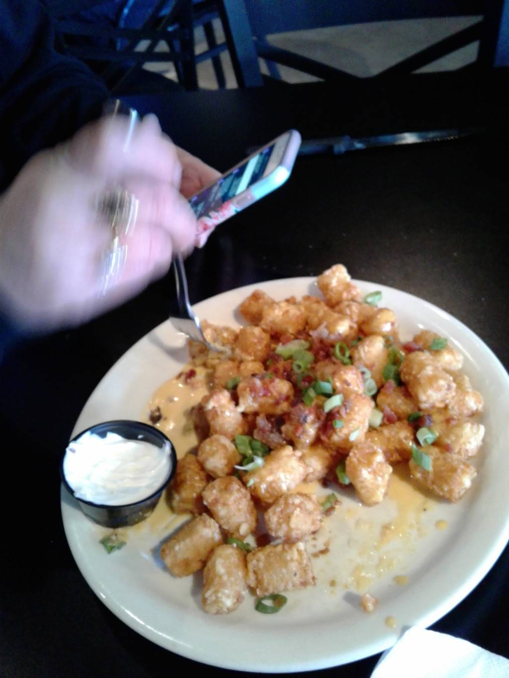 On the Rox Sports Bar & Grill | restaurant | 11957 Lioness Way, Parker, CO 80134, USA | 3037901033 OR +1 303-790-1033