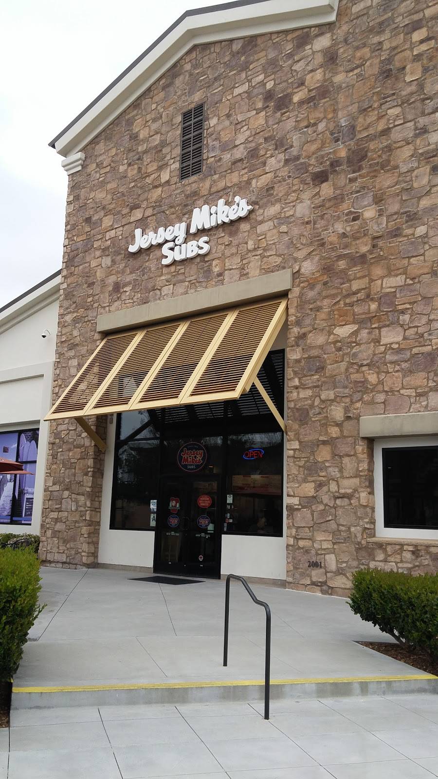 Jersey Mikes Subs | meal takeaway | 2015 Birch Rd #2001, Chula Vista, CA 91915, USA | 6194218100 OR +1 619-421-8100