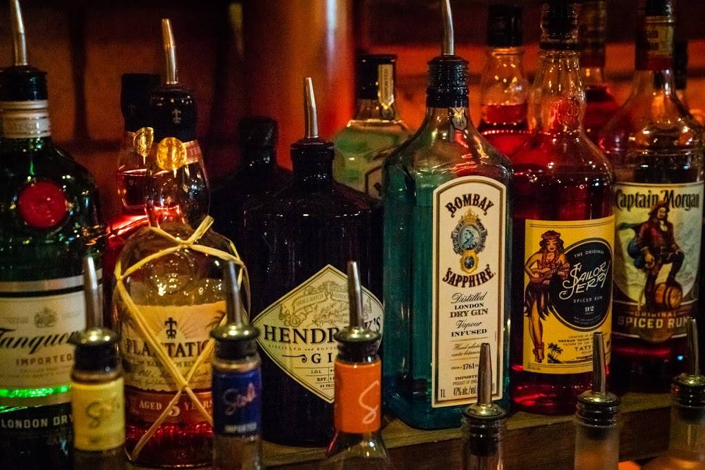 Residuals Tavern | restaurant | 11042 Ventura Blvd, Studio City, CA 91604, USA | 8187618301 OR +1 818-761-8301