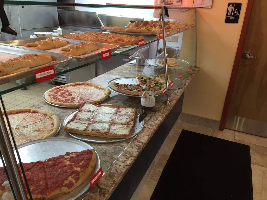 Francos Pizzeria | restaurant | 4810 Derry St, Harrisburg, PA 17111, USA | 7175257385 OR +1 717-525-7385