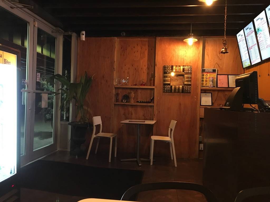 Samossa Bites | meal takeaway | 35-27 31st St, Long Island City, NY 11106, USA | 7186069150 OR +1 718-606-9150