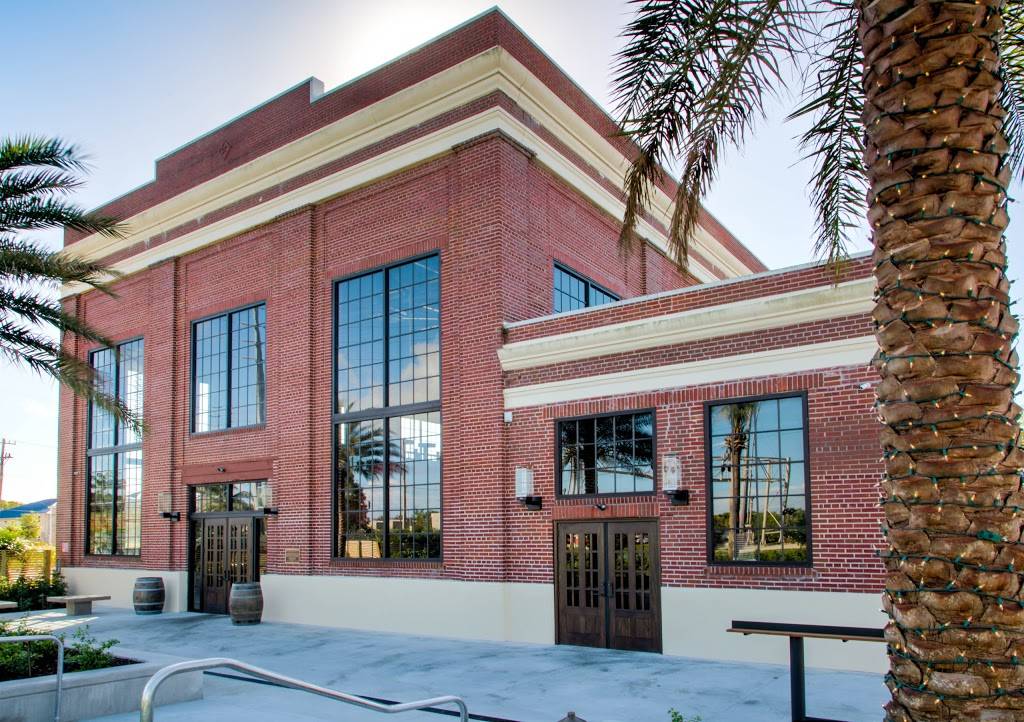 American Icon Brewery | restaurant | 1133 19th Pl, Vero Beach, FL 32960, USA | 7722665507 OR +1 772-266-5507