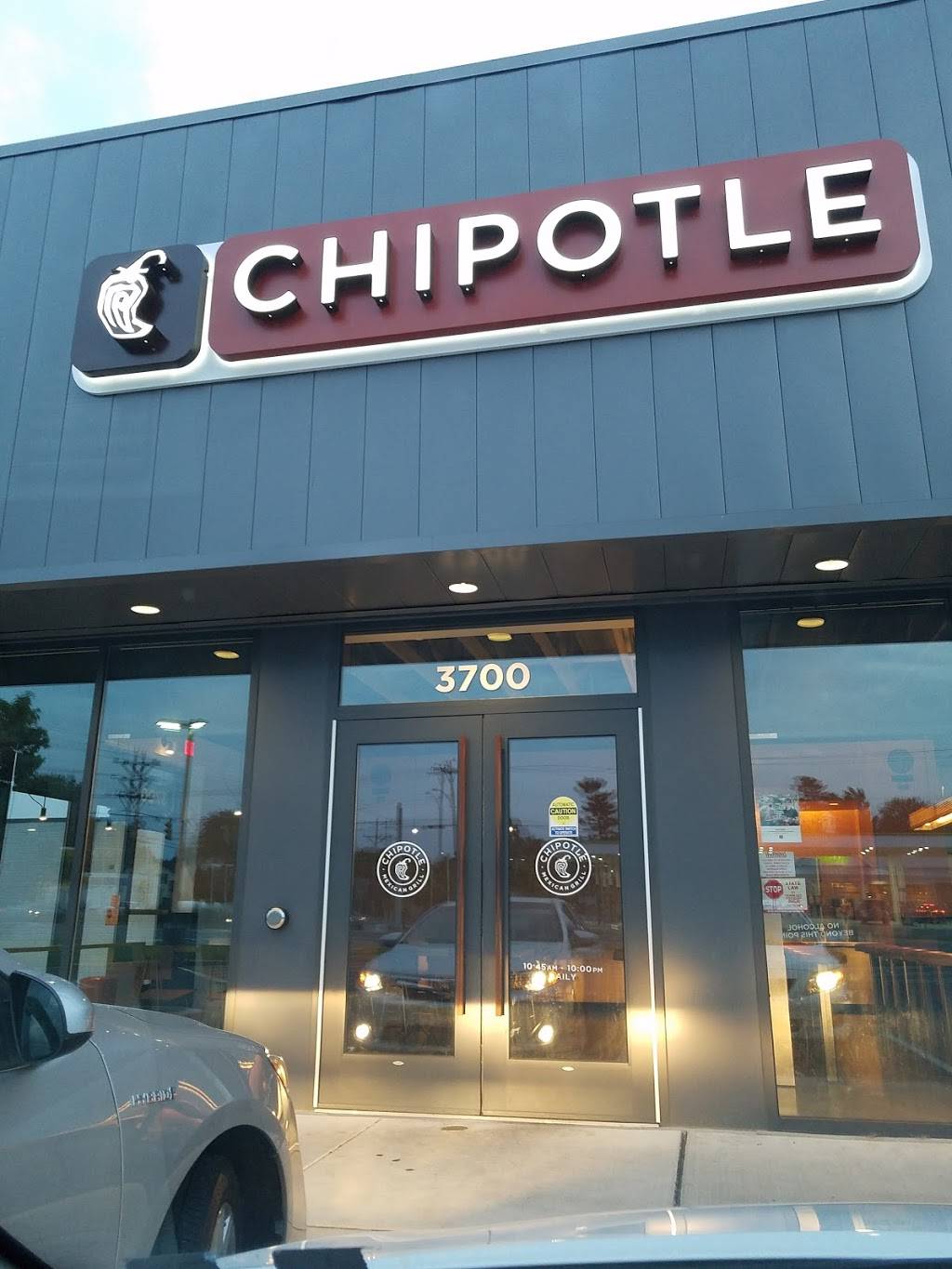 Chipotle Mexican Grill | restaurant | 3700 Kirkwood Hwy, Wilmington, DE 19808, USA | 3029941069 OR +1 302-994-1069