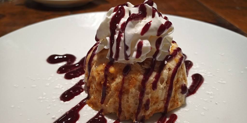 Bistro de Quartier - Lamifa | restaurant | 3976 Rue Ontario E, Montréal, QC H1W 1S9, Canada | 5143738239 OR +1 514-373-8239